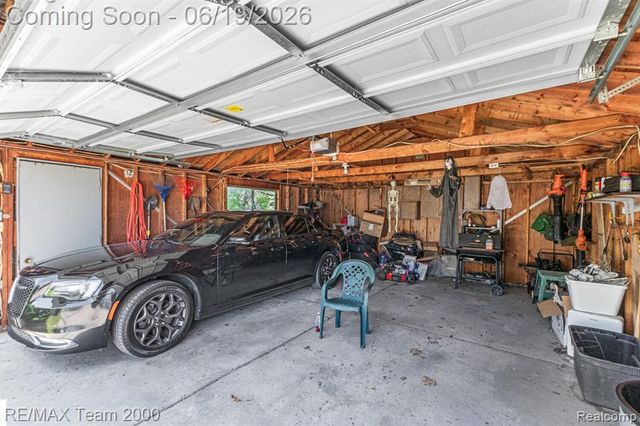 18533 Matthew Drive, Clinton Township, MI 48035