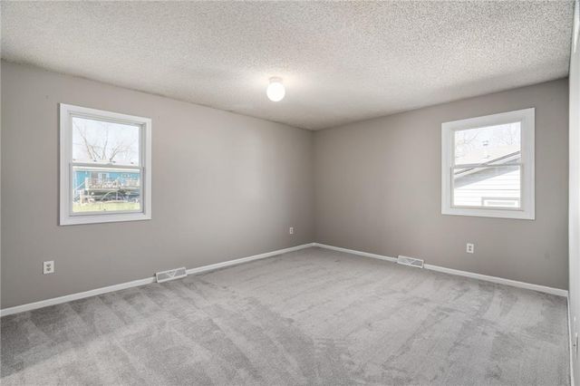 1743 Normandy Drive, Olathe, KS 66061