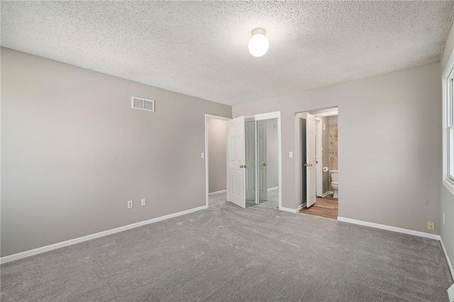 1743 Normandy Drive, Olathe, KS 66061