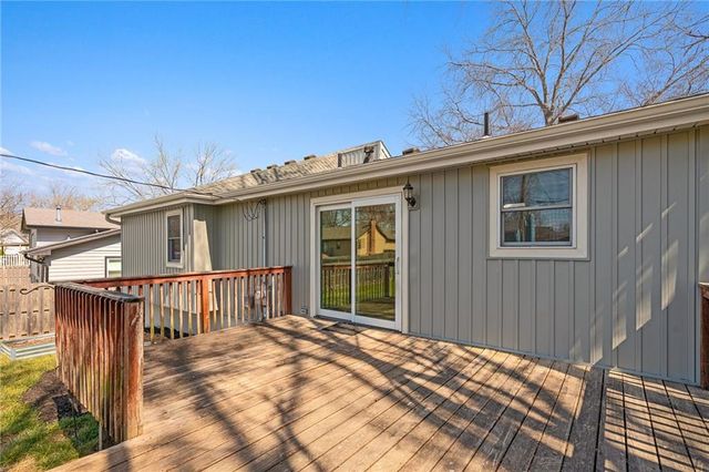 1743 Normandy Drive, Olathe, KS 66061