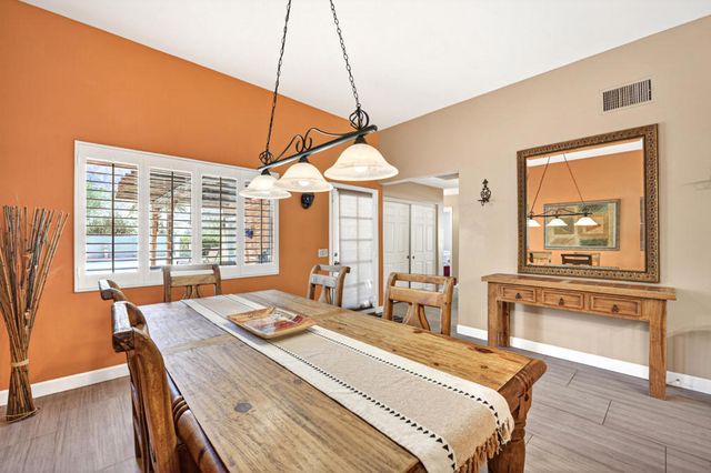 54695 Avenida Madero, La Quinta, CA 92253