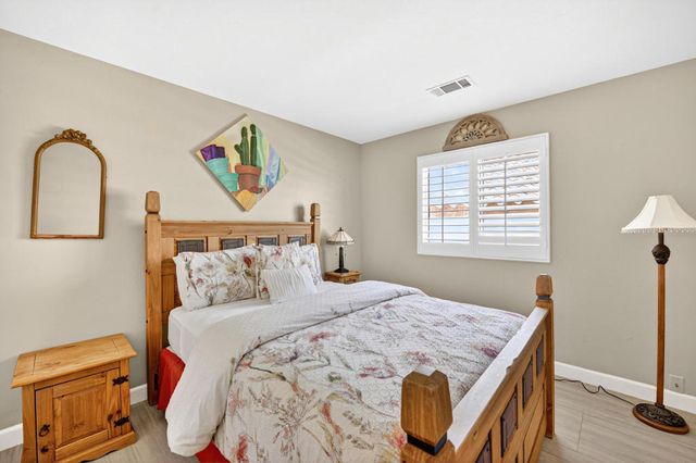 54695 Avenida Madero, La Quinta, CA 92253