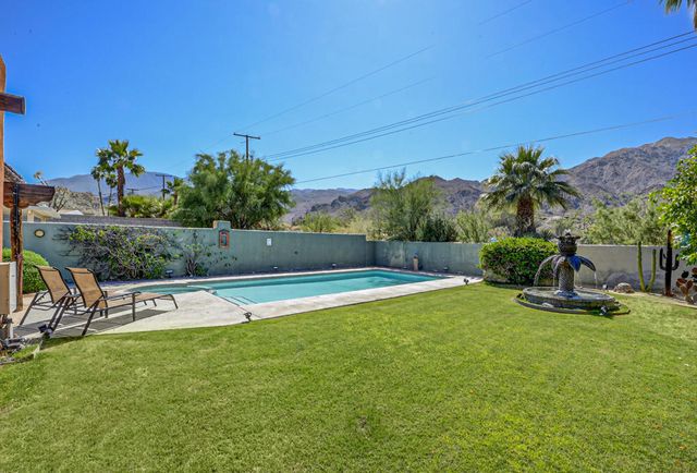 54695 Avenida Madero, La Quinta, CA 92253