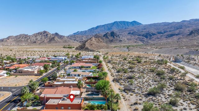 54695 Avenida Madero, La Quinta, CA 92253