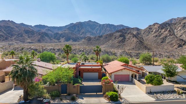 54695 Avenida Madero, La Quinta, CA 92253