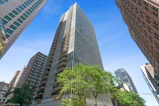 200 E DELAWARE Place 32AF, Chicago, IL 60611