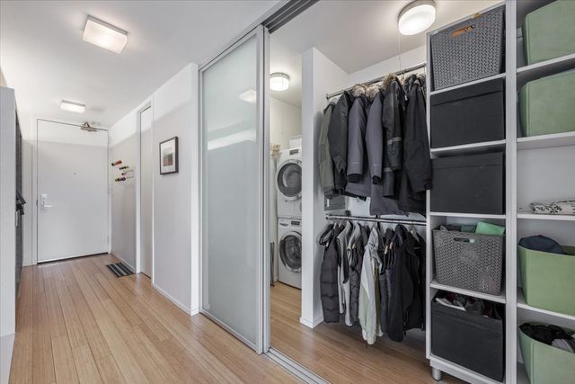 200 E DELAWARE Place 32AF, Chicago, IL 60611