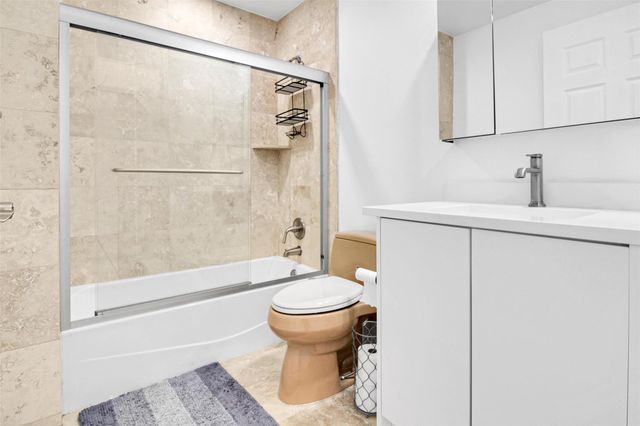 1755 E Hallandale Beach Blvd PH02, Hallandale Beach, FL 33009