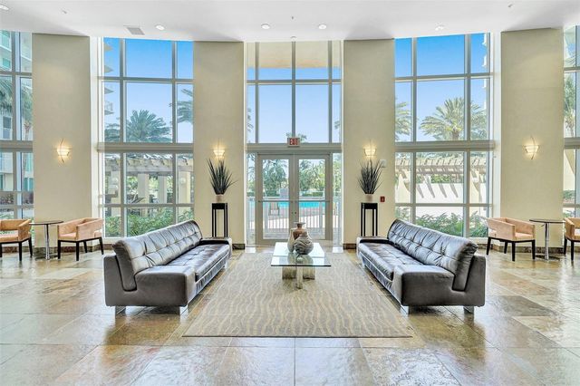 1755 E Hallandale Beach Blvd PH02, Hallandale Beach, FL 33009