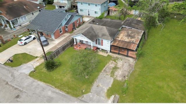 209 Frawley Street, Houston, TX 77009