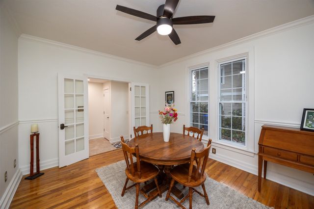 725 40th Street, Des Moines, IA 50312