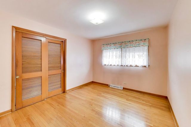 7300 W Bryn Mawr Avenue, Chicago, IL 60631