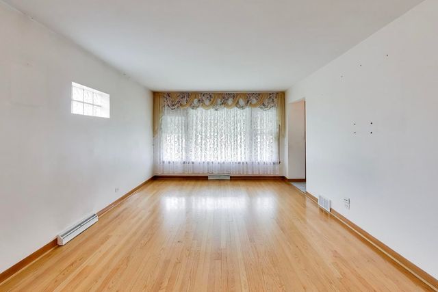 7300 W Bryn Mawr Avenue, Chicago, IL 60631