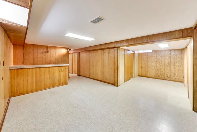7300 W Bryn Mawr Avenue, Chicago, IL 60631