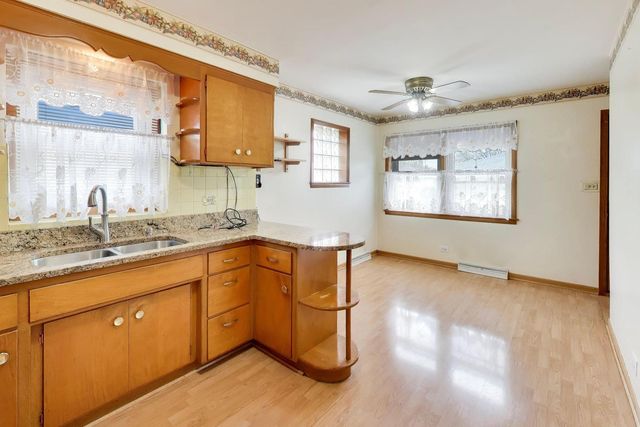 7300 W Bryn Mawr Avenue, Chicago, IL 60631