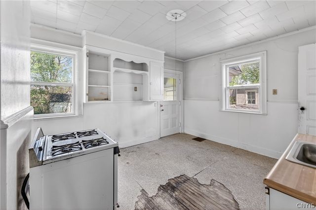 1430 Oneida Street, Utica, NY 13501