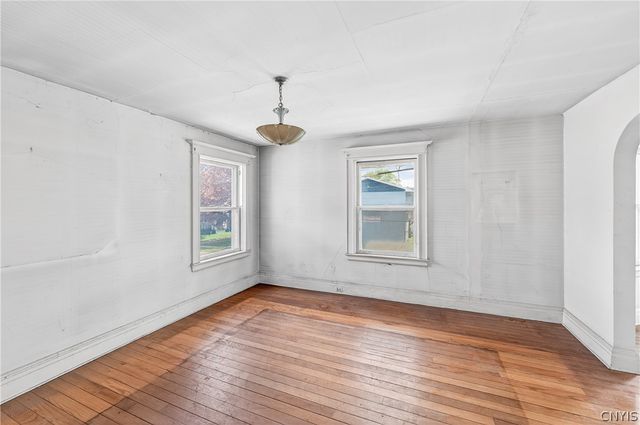1430 Oneida Street, Utica, NY 13501