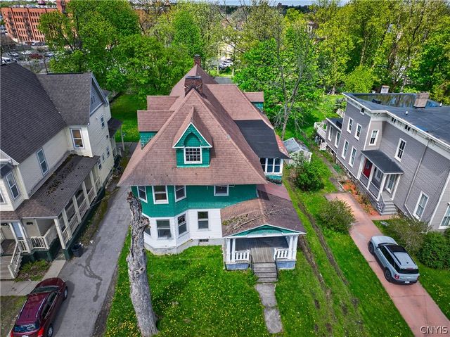 1430 Oneida Street, Utica, NY 13501
