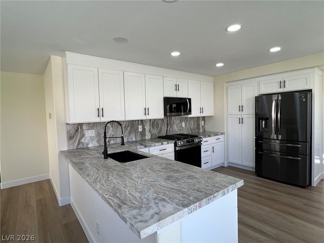 2050 Paterno Avenue, Las Vegas, NV 89123