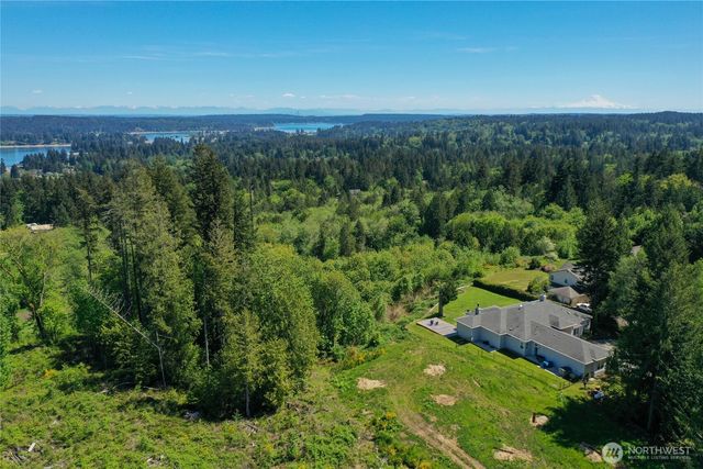 16214 Bay Ridge Drive NW, Poulsbo, WA 98370