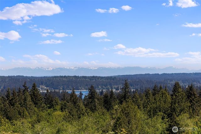 16214 Bay Ridge Drive NW, Poulsbo, WA 98370