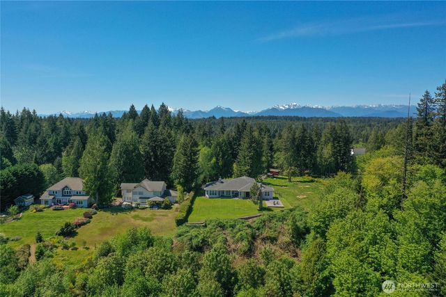 16214 Bay Ridge Drive NW, Poulsbo, WA 98370