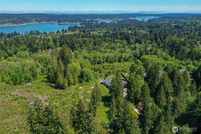 16214 Bay Ridge Drive NW, Poulsbo, WA 98370