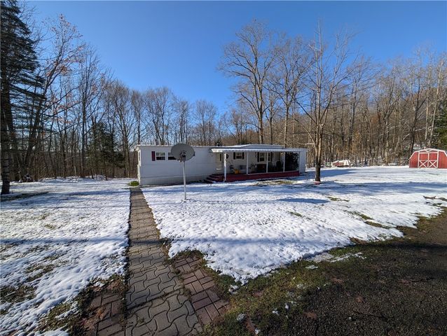 210 Summit Road, Foster Town, PA 16701