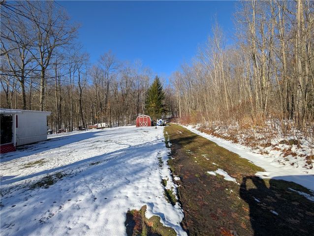 210 Summit Road, Foster Town, PA 16701