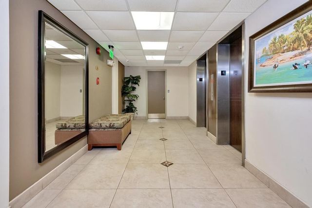 1009 N Ocean Boulevard 411, Pompano Beach, FL 33062