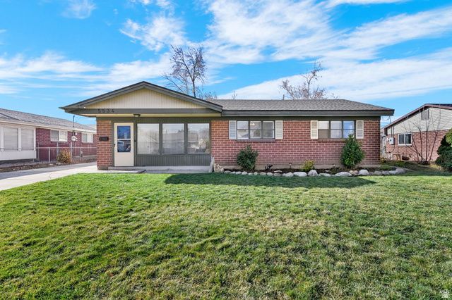 5534 S SPURRIER RD, Murray, UT 84107