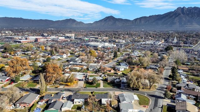 5534 S SPURRIER RD, Murray, UT 84107