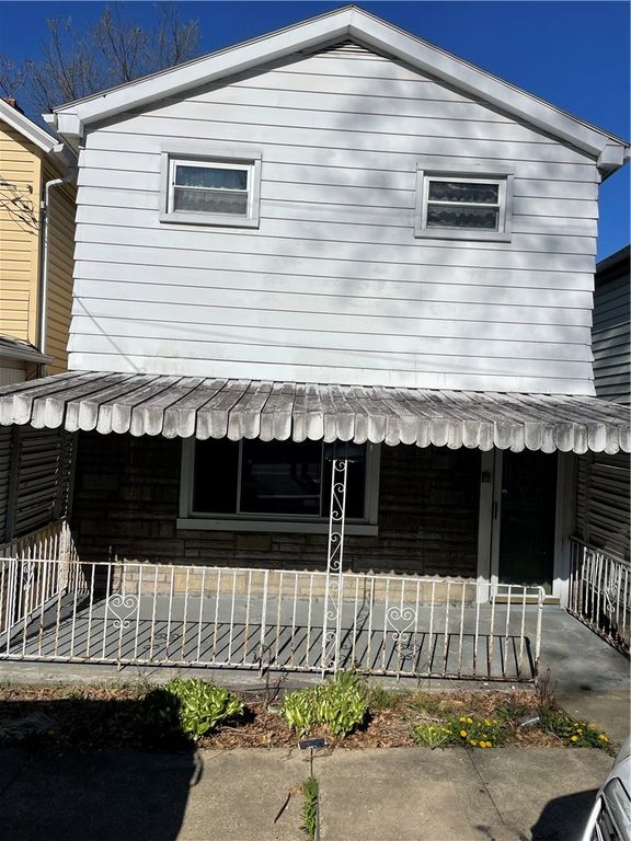702 Lookout Ave, Charleroi Boro, PA 15022