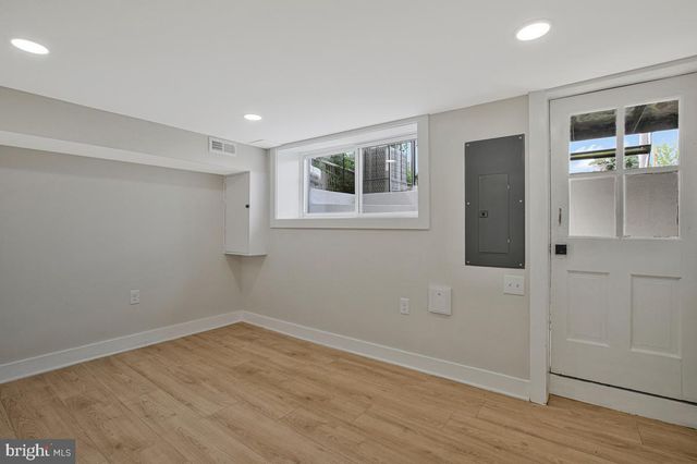 2309 RIGGS AVE, Baltimore, MD 21216