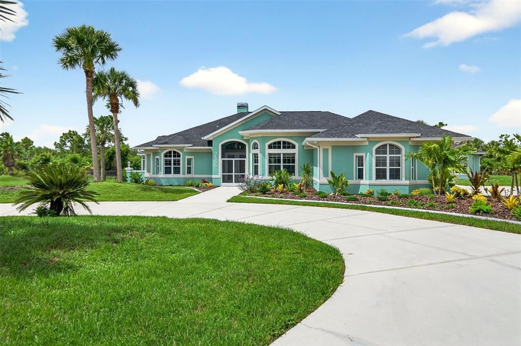 2555 PEAR STREET, Port Charlotte, FL 33948