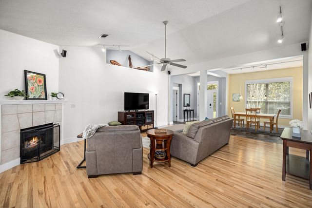 1674 Northridge Road, Niceville, FL 32578