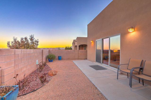 8904 Desert Rain Road NW, Albuquerque, NM 87120