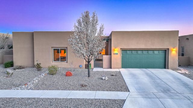 8904 Desert Rain Road NW, Albuquerque, NM 87120