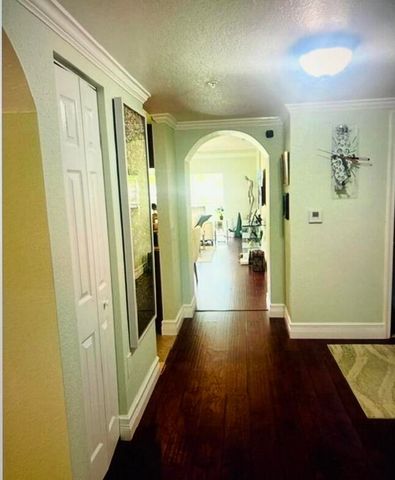 4721 Lucerne Lakes Boulevard E 725, Lake Worth, FL 33467