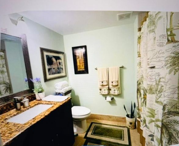 4721 Lucerne Lakes Boulevard E 725, Lake Worth, FL 33467