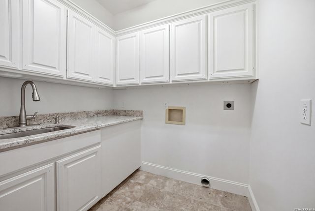 2003 VISTA RIDGE DR, Kerrville, TX 78028