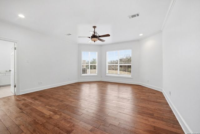 2003 VISTA RIDGE DR, Kerrville, TX 78028