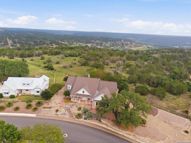 2003 VISTA RIDGE DR, Kerrville, TX 78028
