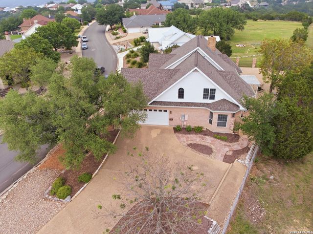 2003 VISTA RIDGE DR, Kerrville, TX 78028