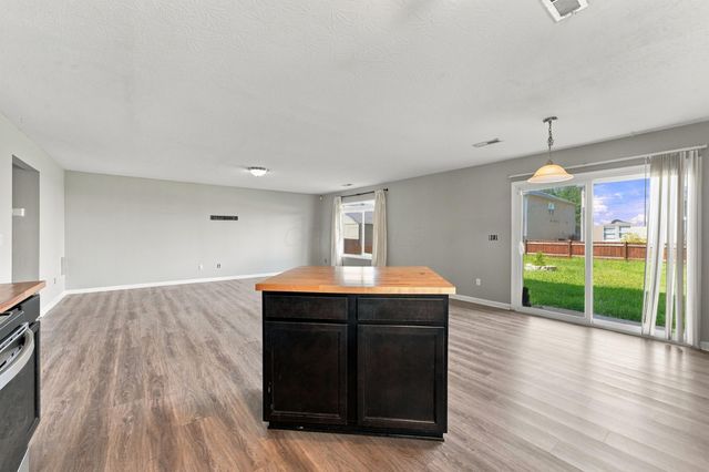 354 Kear Street, Lockbourne, OH 43137