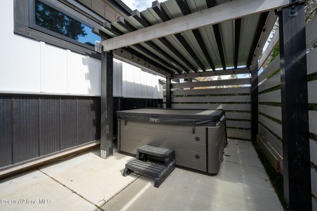 715 N Government Way, Coeur D'alene, ID 83814