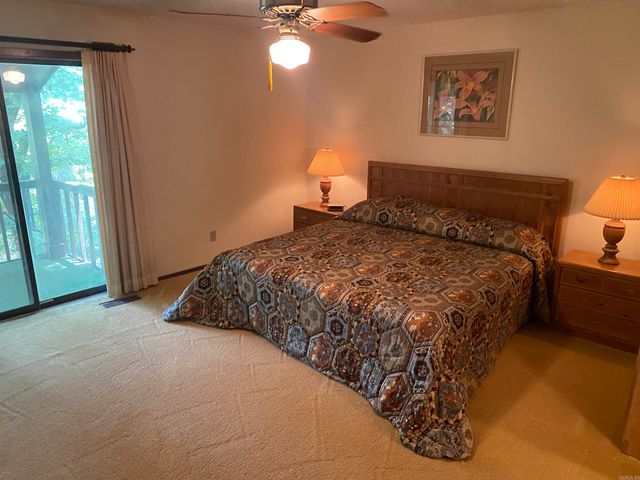 2315 Lakeshore Dr Unit J4, Hot Springs, AR 71913