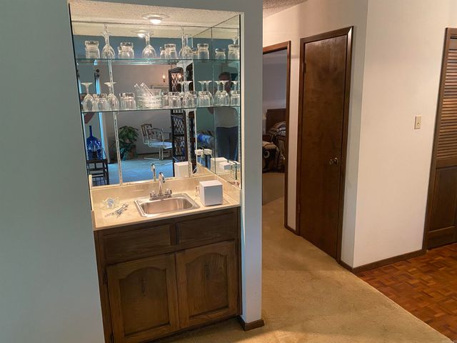 2315 Lakeshore Dr Unit J4, Hot Springs, AR 71913