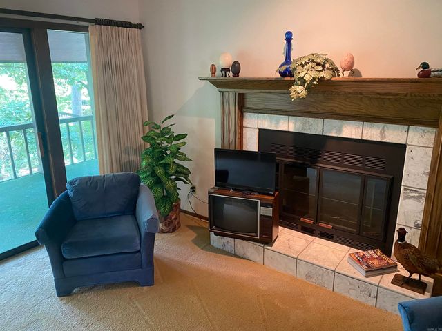 2315 Lakeshore Dr Unit J4, Hot Springs, AR 71913