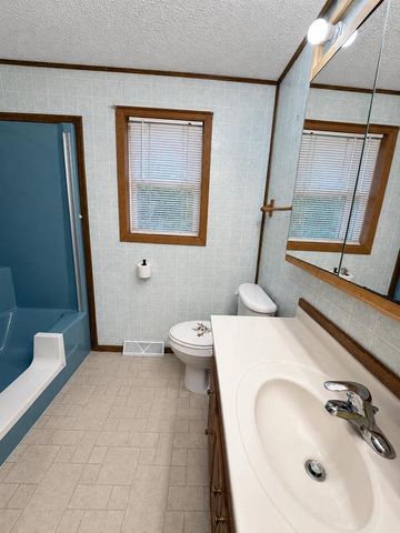 E18861 County Road FF, Hillsboro, WI 54634